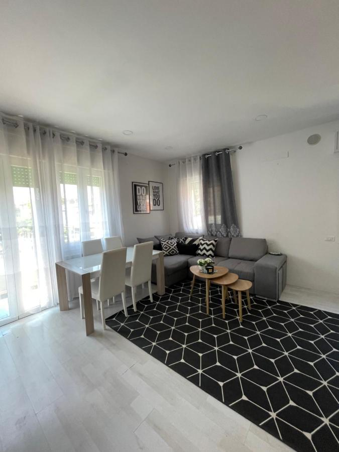Casa Di Isabelle Venezia Apartment Mestre Ngoại thất bức ảnh